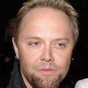 Lars Ulrich, 60 (Batterista)