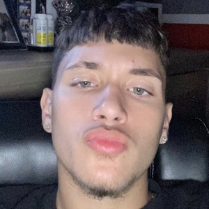 Latinoyos, 23 (TikTok Star)