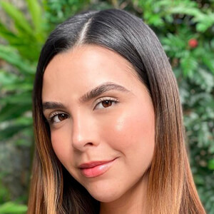 Laura Estrada image 12