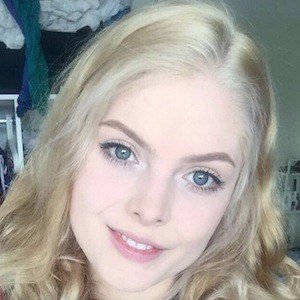 Laura Gilbert image 3
