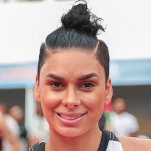 Laura Govan image 5