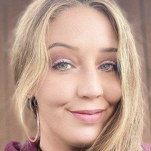 Laura Lee Watts image 3