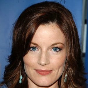 Laura Leighton image 8