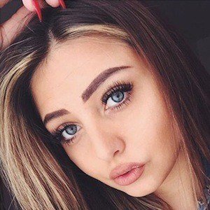 Laura Louise, 30 (Reality Star)