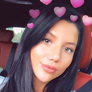 Laura Mellado, 33 (Blogger)