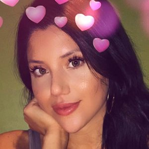 Laura Mellado, 33 (Blogger)