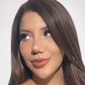 Laura Mellado, 33 (Blogger)
