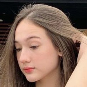 Laura Moane, 19 (Likee Star)