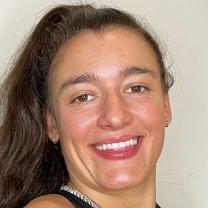 Laura Orgill image 8