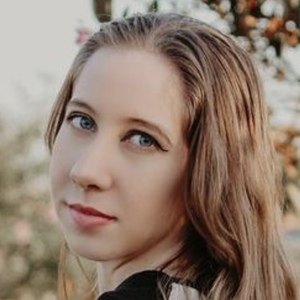 Laura Paiva, 21 (TikTok Star)