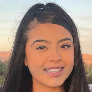 Laura Pantoja, 22 (TikTok Star)