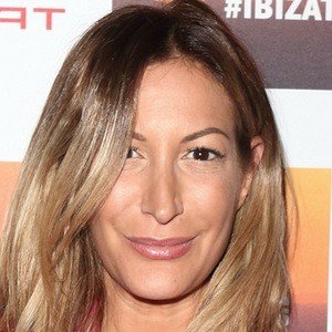 Laura Pradelska, 37 (Attrice TV)