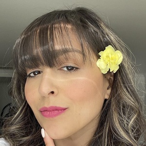 Laura Reynoso, 46 (Blogger)