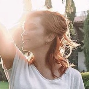 Laura Vignatti, 36 (TV Actress)