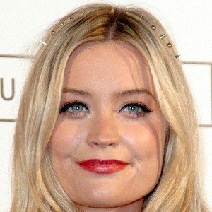 Laura Whitmore image 8