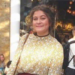 Laura's Always Pottering, 27 (YouTube明星)