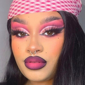 Lauren Brown, 24 (TikTok明星)