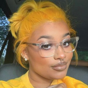 Lauren Brown, 24 (TikTok Star)