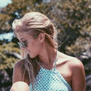 Lauren Bullen, 32 (博主)