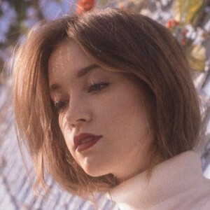 Lauren Cantrell, 25 (TikTok Star)