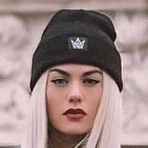 Lauren Cruz, 30 (YouTube Star)