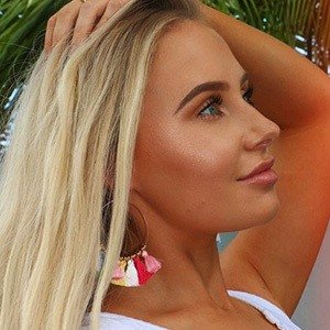 Lauren Curtis, 32 (YouTube Star)