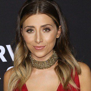 Lauren Elizabeth, 31 (YouTuber)