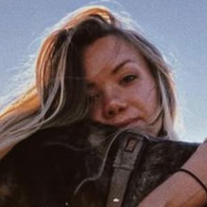 Lauren Gardenbelle, 31 (TikTok明星)