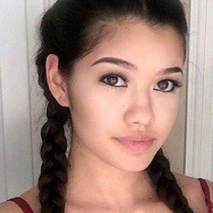 Lauren Gheorghe, 28 (YouTube明星)