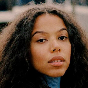 Lauren Lewis, 34 (現實之星)