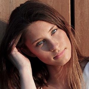 Lauren Loebrick, 25 (YouTube明星)