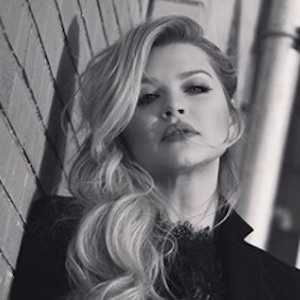 Lauren O'Leary, 38 (Makeup Artist)