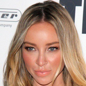 Lauren Pope, 40 (Reality Star)