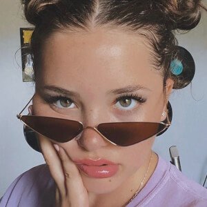 Lauren Spencer-Smith, 22 (Star di YouTube)