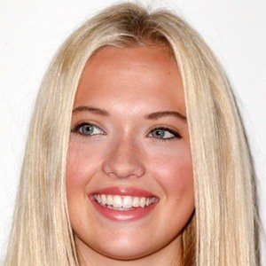 Lauren Taylor, 27 (TV Actress)