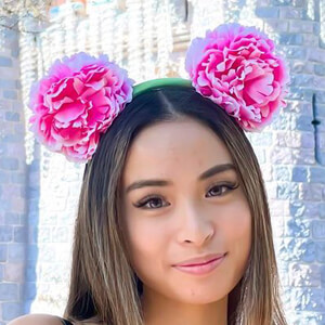 Lauren Tong, 23 (TikTok Star)