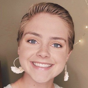 LaurenMae16, 24 (TikTok Star)