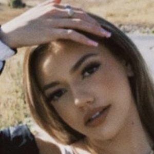 _laurenrosee, 28 (Instagram Star)