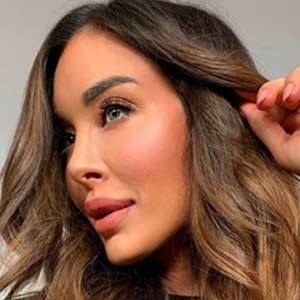 Laurina Fleure, 42 (現實之星)