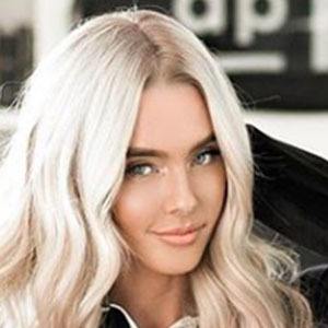 Lauryn Evarts image 3