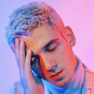 Lauv, 31 (Pop Singer)