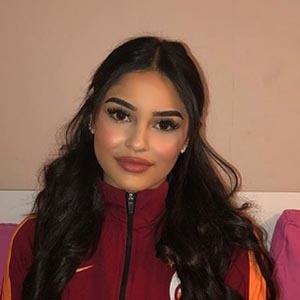 Layla Erincik, 23 (Instagram Star)