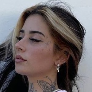 Layla Steinle, 26 (Instagram Star)