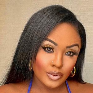 Layton Benton image 4