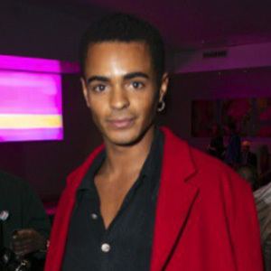 Layton Williams, 29 (Actor de Televisión)