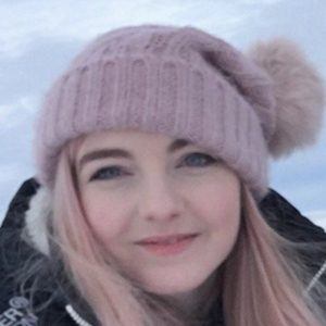LDShadowLady, 33 (YouTube Star)