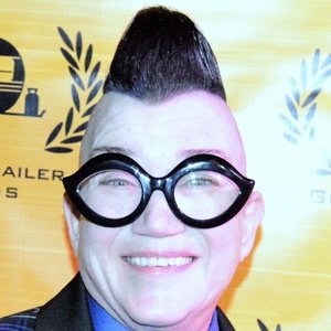 Lea DeLaria, 67 (喜劇演員)