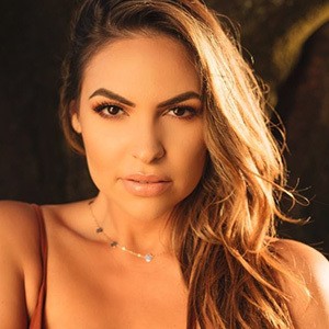 Lea Montes, 41 (Visagistin)