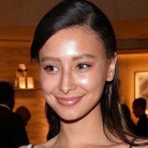 Leah Weller, 34 (Model)