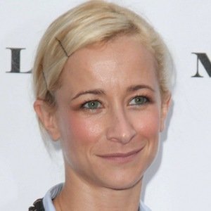 Leah Wood, 47 (Rock Singer)